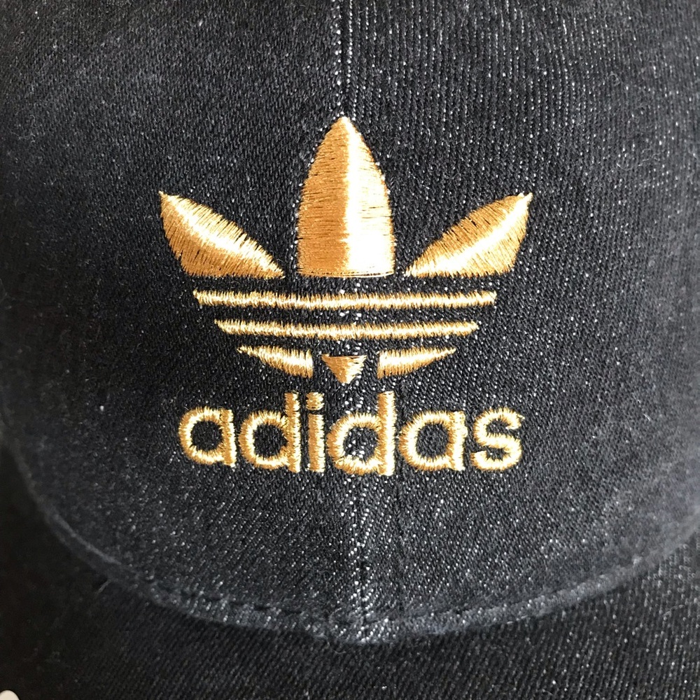 Adidas cap - Picture 3 of 7